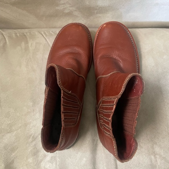 COLE HAAN Leather Waterproof Boots women’s size 7 - Picture 6 of 10